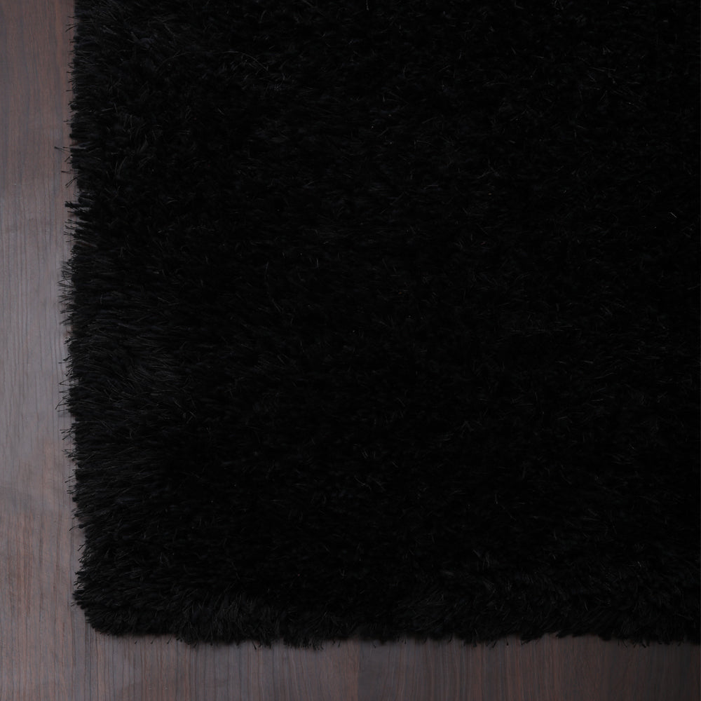 Plush Hand Tufted Shag Rug in Polyester – Solid Design