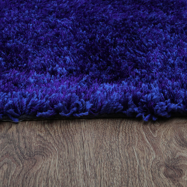 Plush Hand Tufted Shag Rug in Polyester – Solid Design