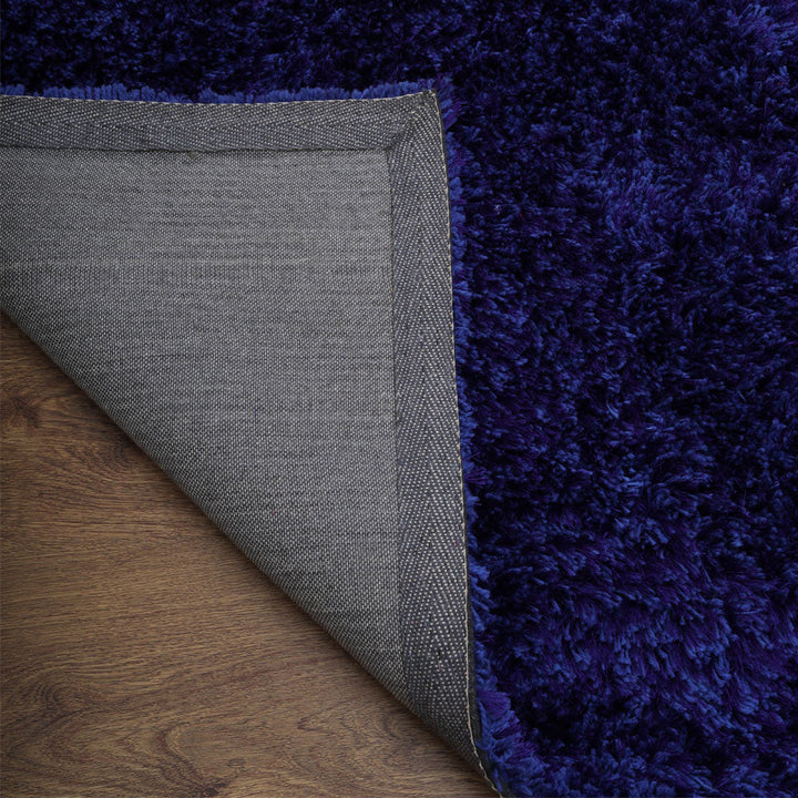 Plush Hand Tufted Shag Rug in Polyester – Solid Design