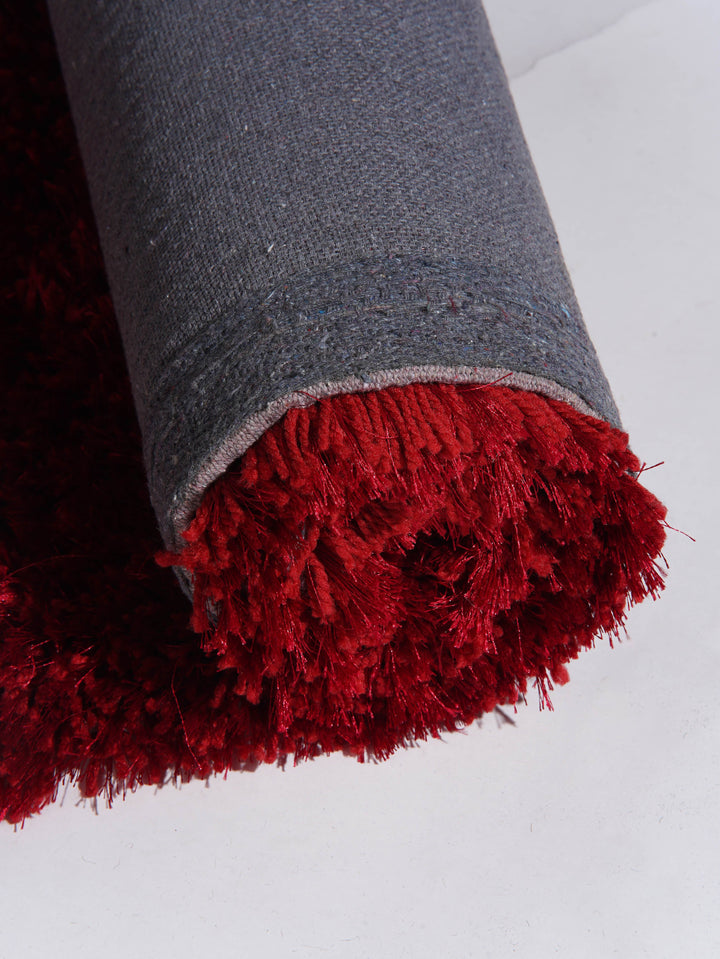 Plush Hand Tufted Shag Rug in Polyester – Solid Design
