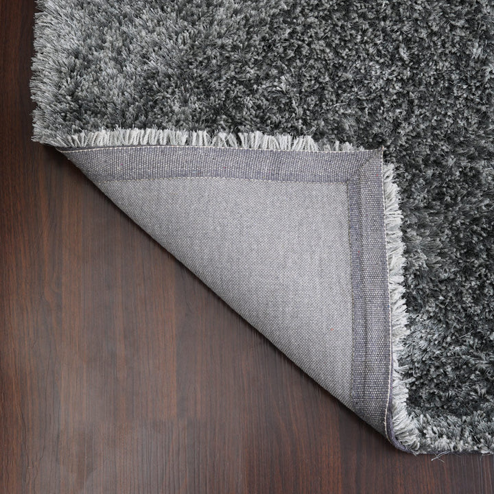 Plush Hand Tufted Shag Rug in Polyester – Solid Design