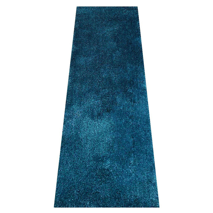 Plush Hand Tufted Shag Rug in Polyester – Solid Design