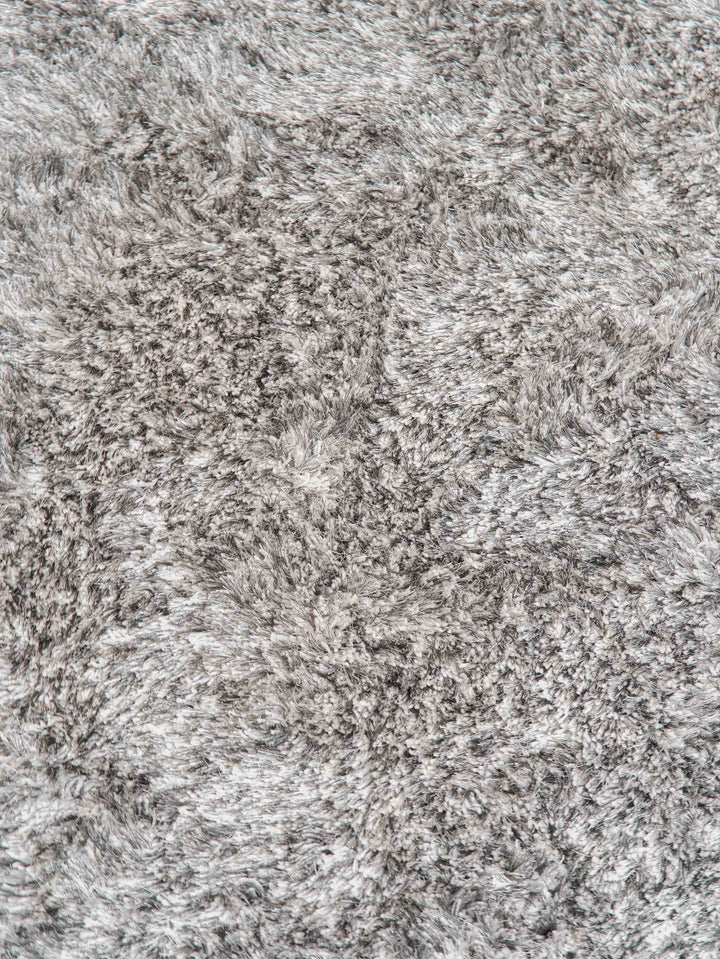 Hand Tufted Polyester Shag Rug – Solid Pattern