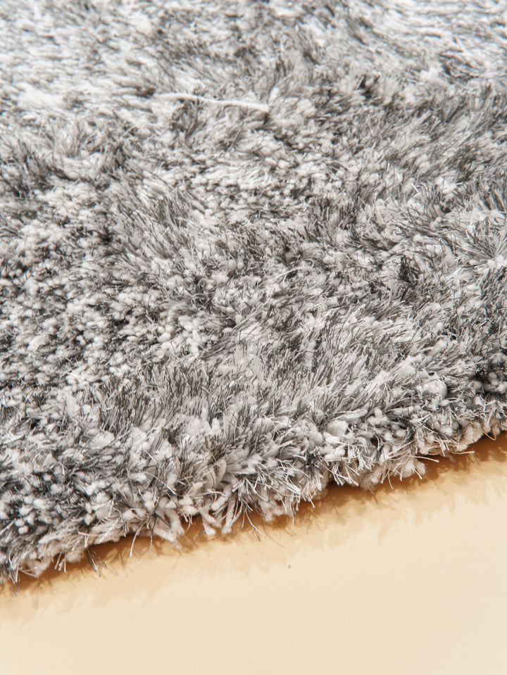 Hand Tufted Polyester Shag Rug – Solid Pattern