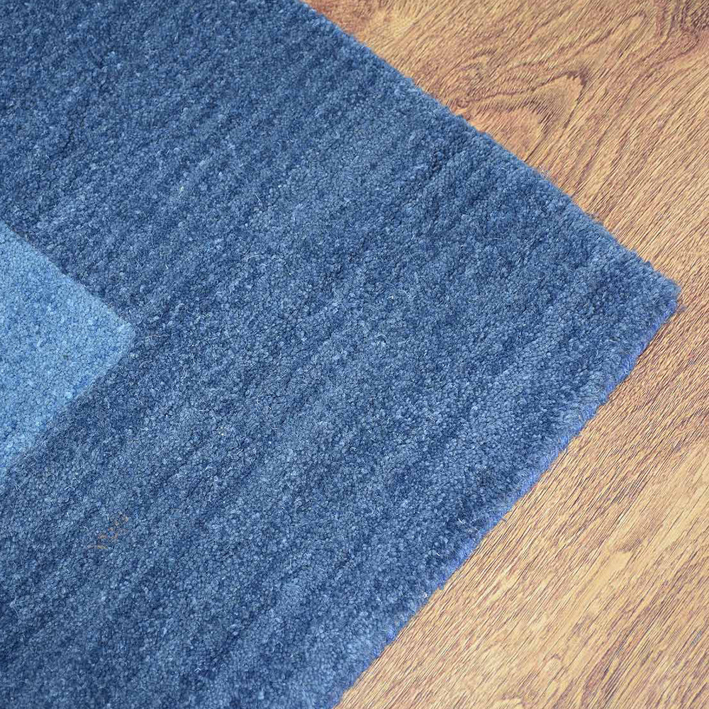 Hand Tufted Wool Area Rug Contemporary Blue K00201