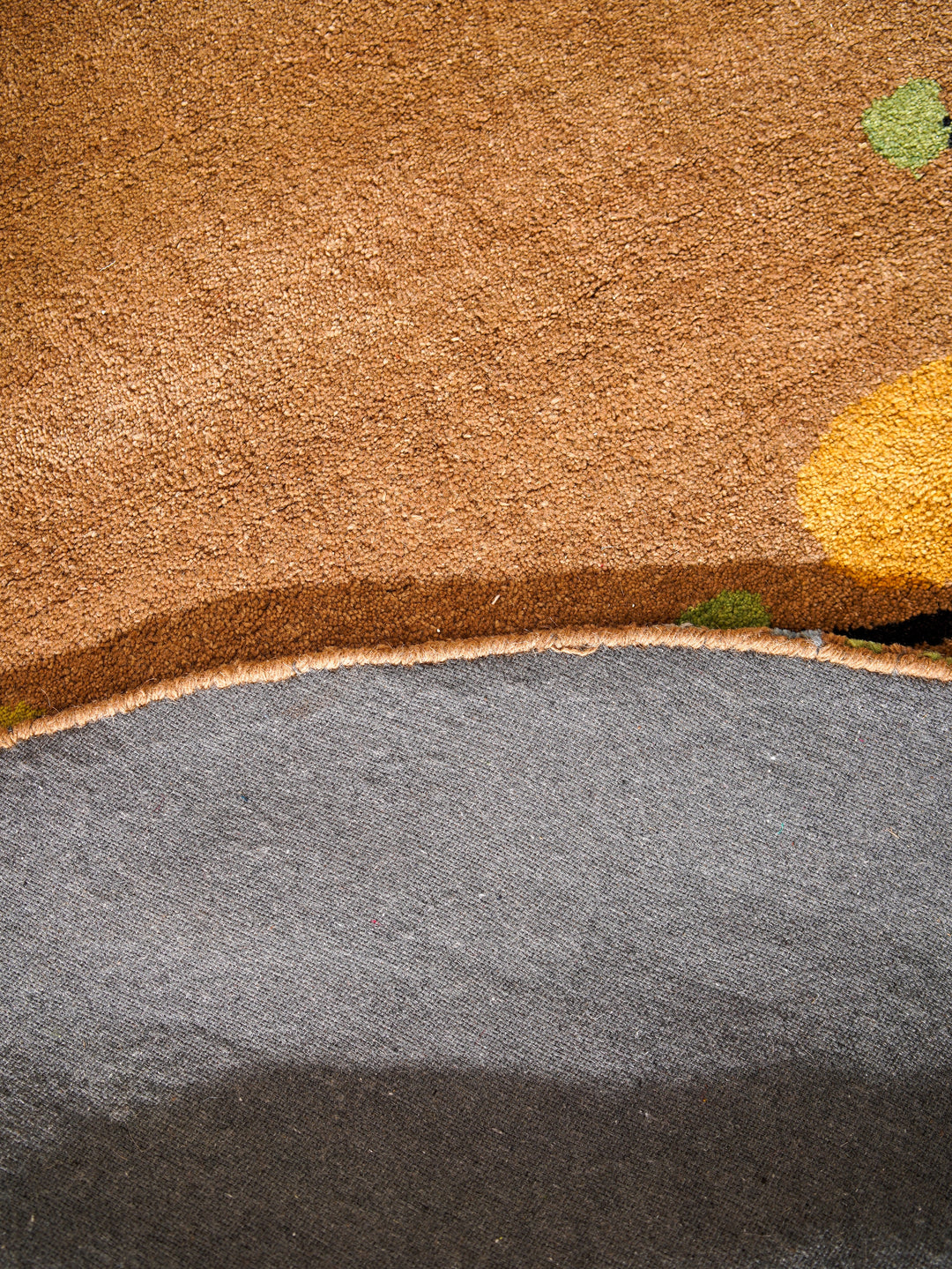 Hand Tufted Camel Wool Floral Rug
