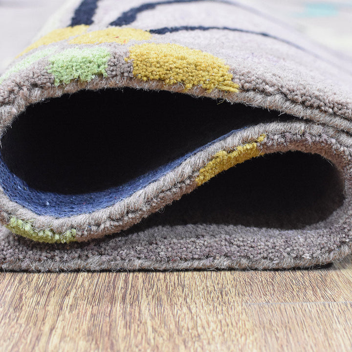 Hand Tufted Camel Wool Floral Rug