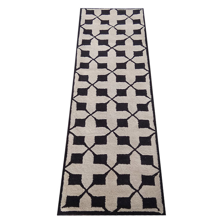 Hand Tufted Wool Area Rug Geometric Beige Black K00301