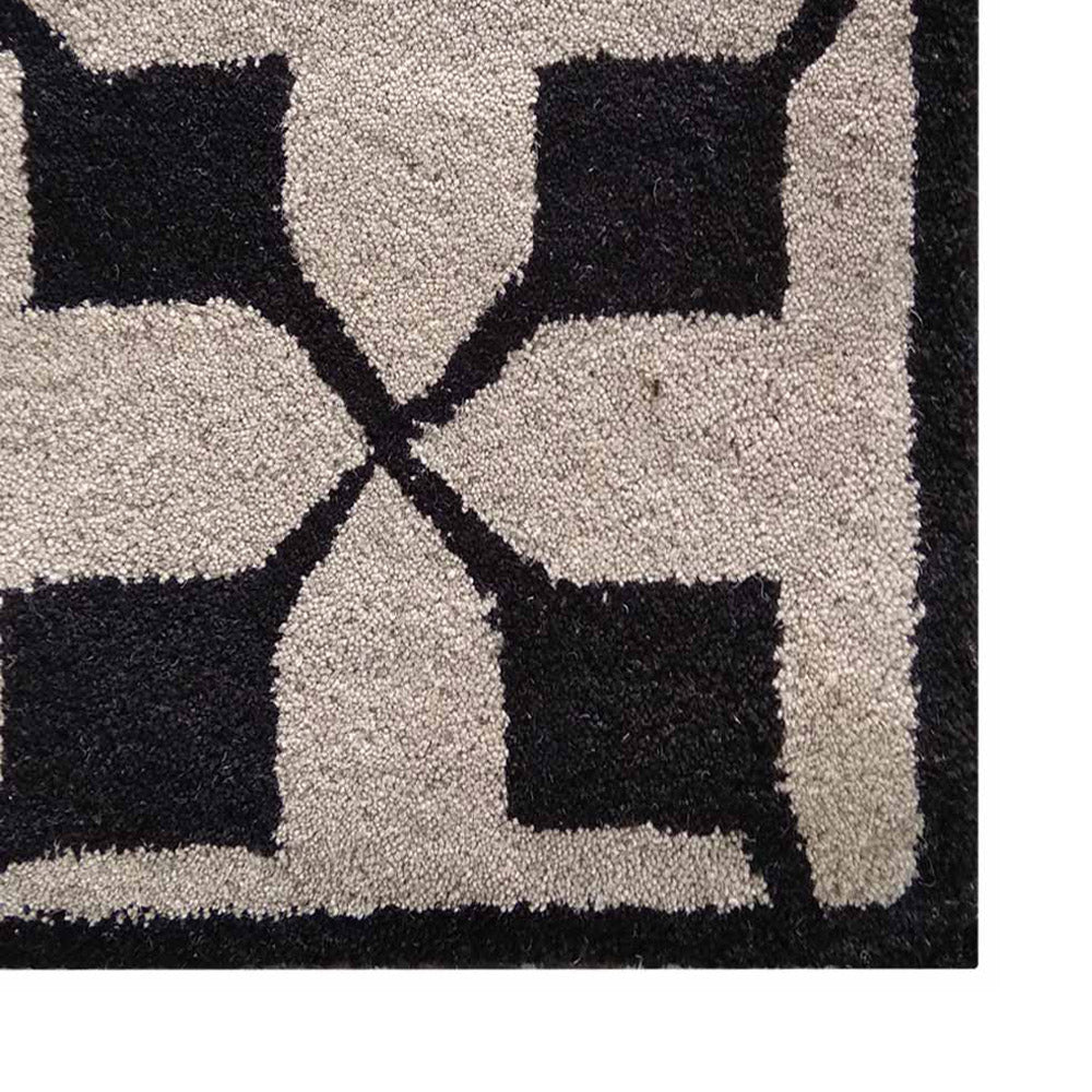 Hand Tufted Wool Area Rug Geometric Beige Black K00301