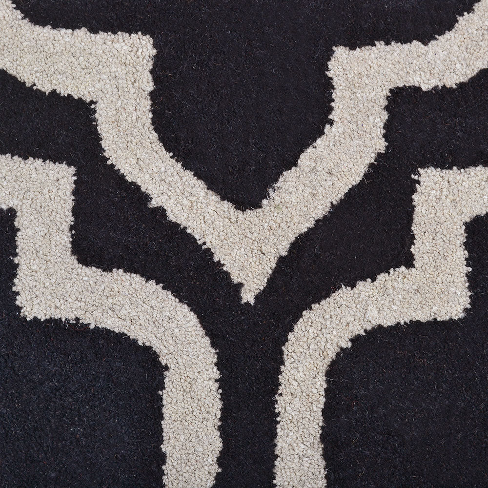Hand Tufted Wool Area Rug Geometric Black White K00302