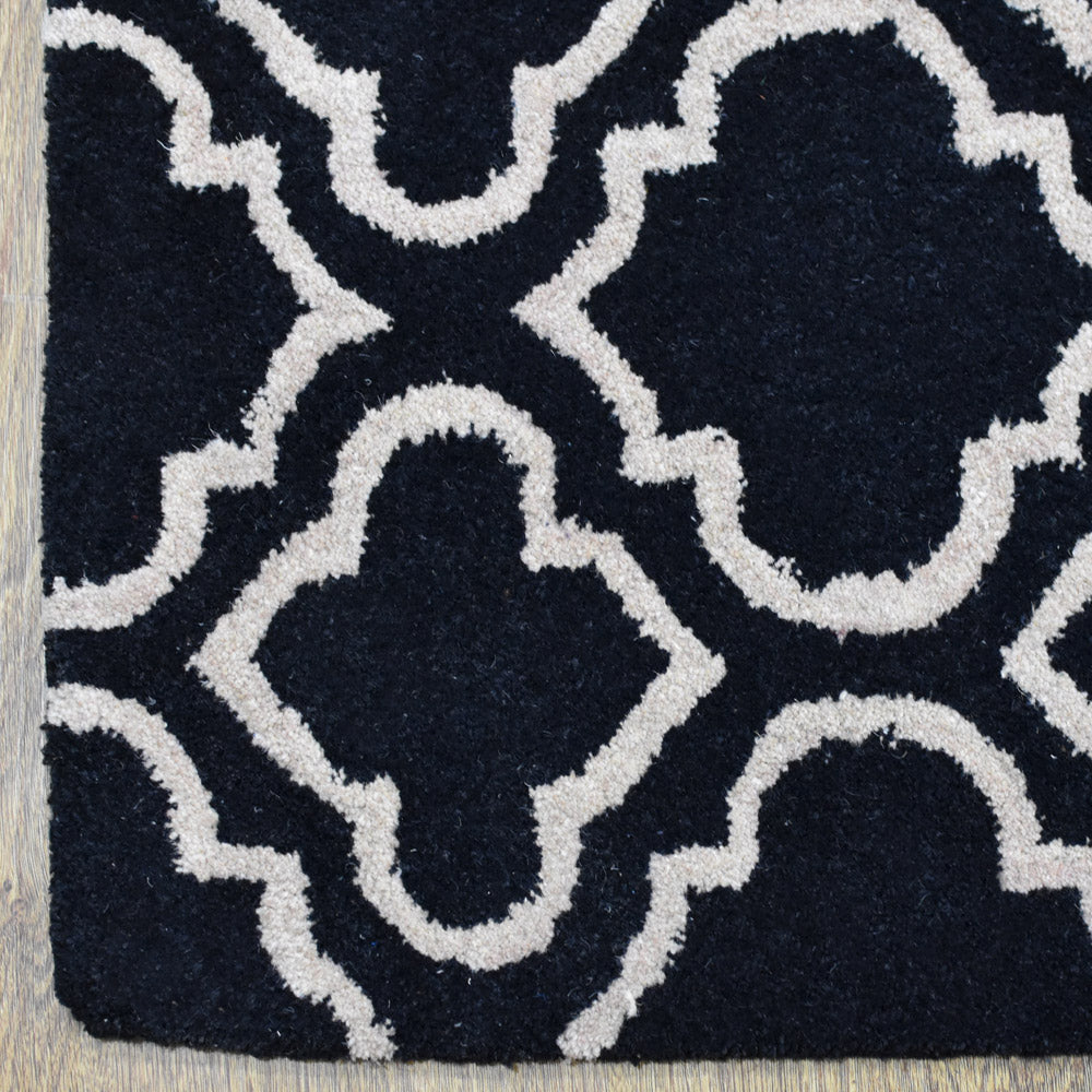 Hand Tufted Wool Area Rug Geometric Black White K00302
