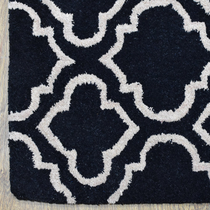 Hand Tufted Wool Area Rug Geometric Black White K00302