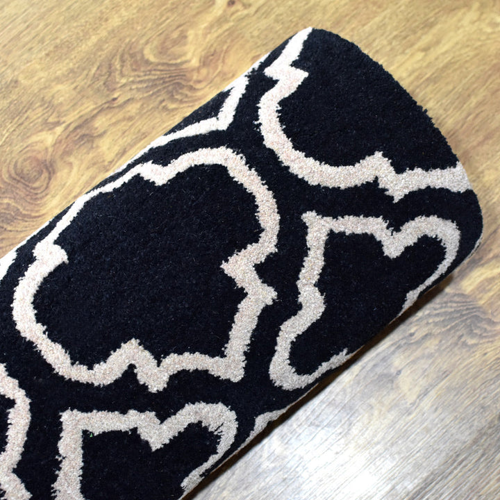 Hand Tufted Wool Area Rug Geometric Black White K00302