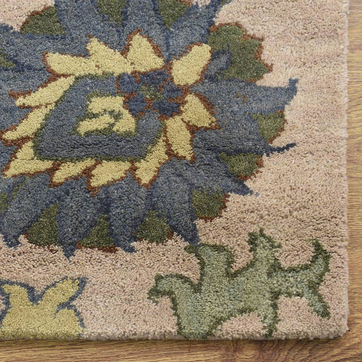 Hand Tufted Wool Area Rug Floral Cream K00500
