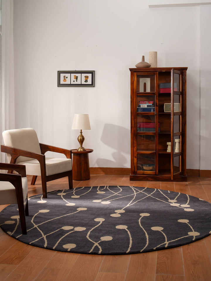 Hand Tufted Gray White Wool Floral Rug