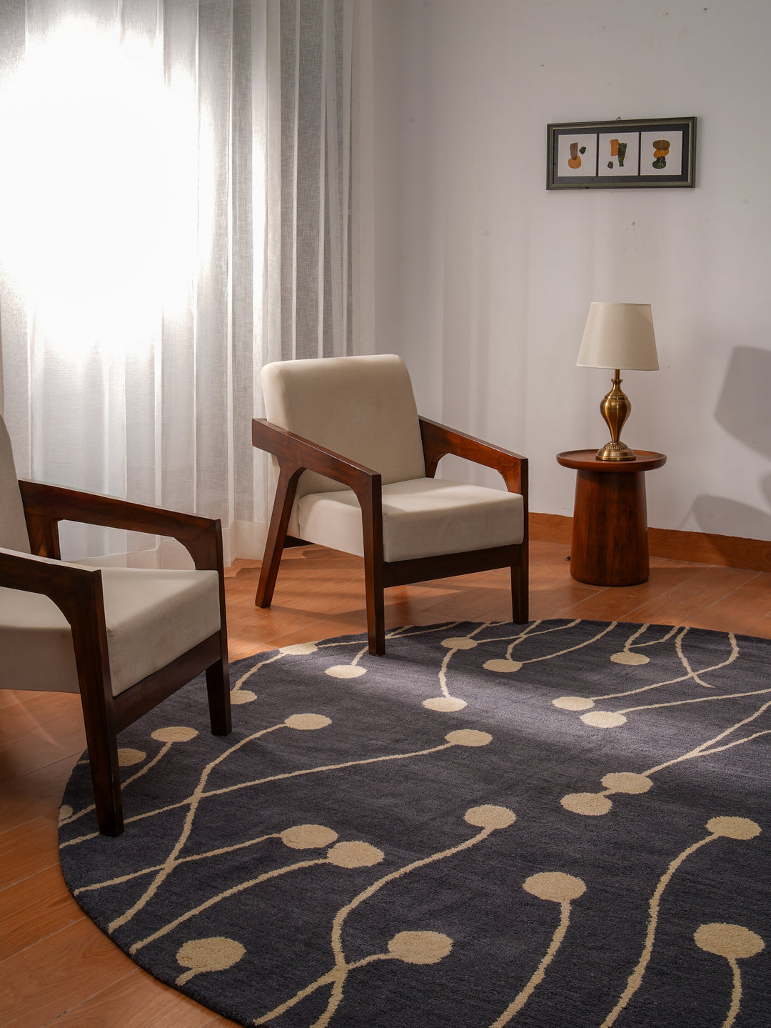 Hand Tufted Gray White Wool Floral Rug