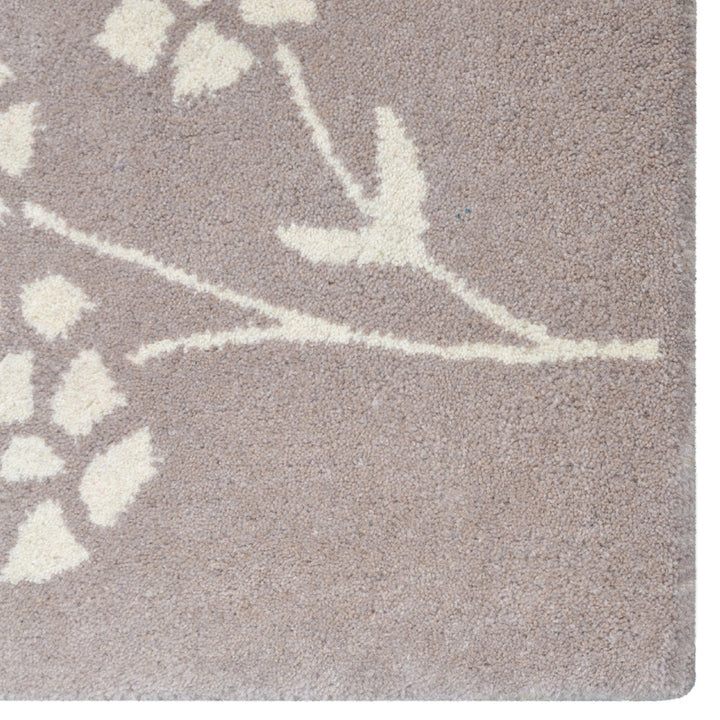 Hand Tufted Wool Area Rug Floral Beige White K00513