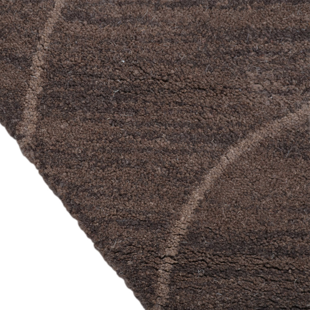 Hand Tufted Wool Area Rug Floral Brown K00518