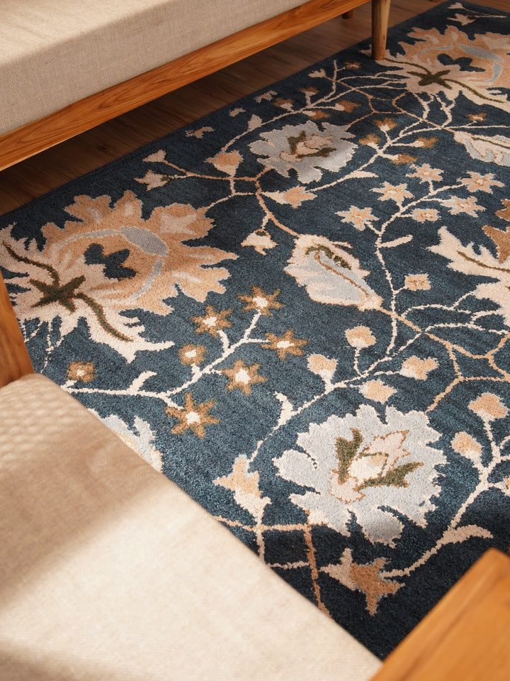 Hand Tufted Wool Area Rug Floral Blue K00522