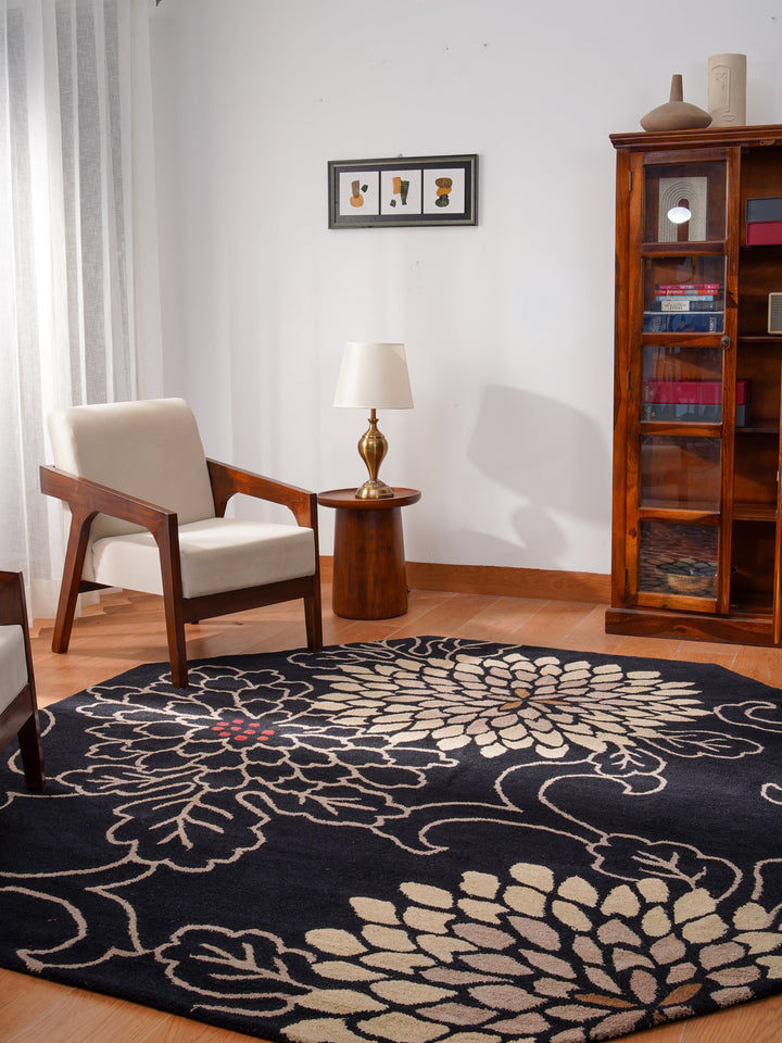 Hand Tufted Black Wool Floral Rug