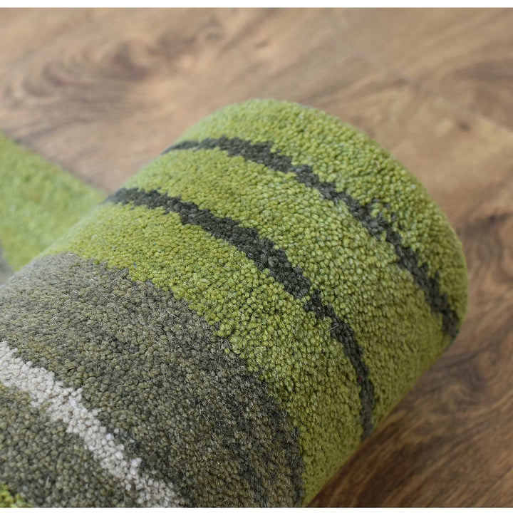 Hand Tufted Green Wool Abstract Rug