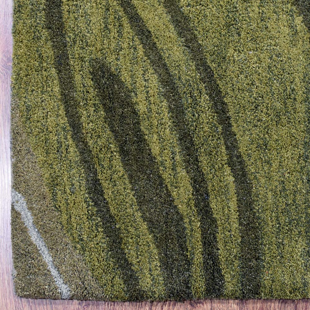 Hand Tufted Green Wool Abstract Rug