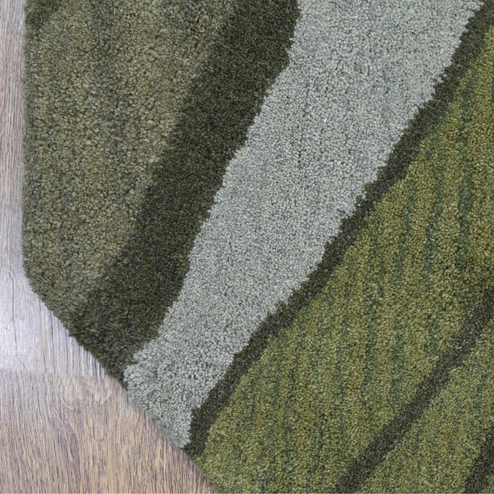 Hand Tufted Green Wool Abstract Rug