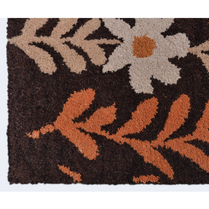 Hand Tufted Wool Area Rug Floral Brown K00689