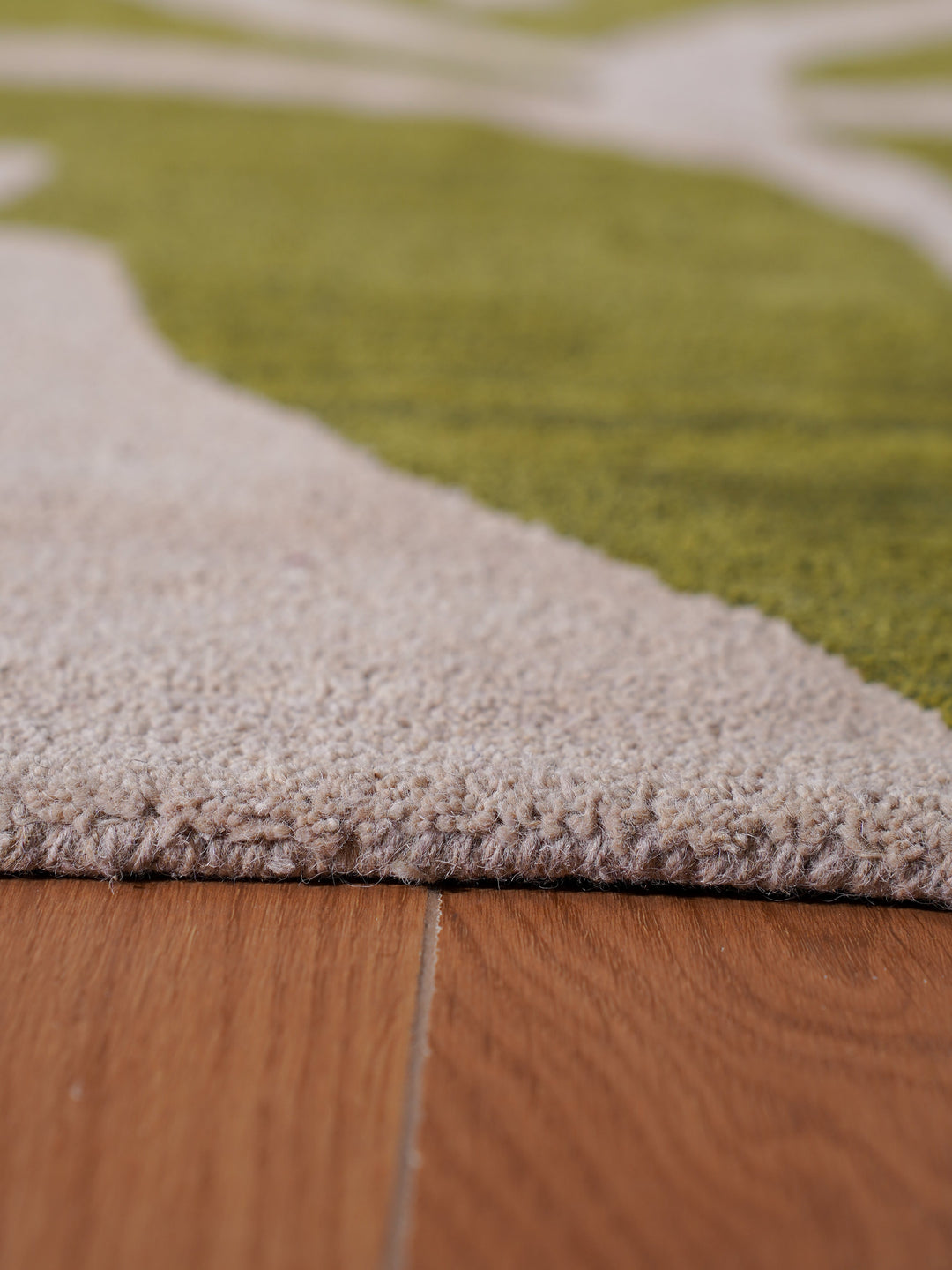 Hand Tufted Beige Green Wool Floral Rug