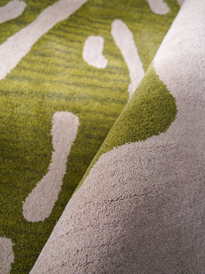 Hand Tufted Beige Green Wool Floral Rug
