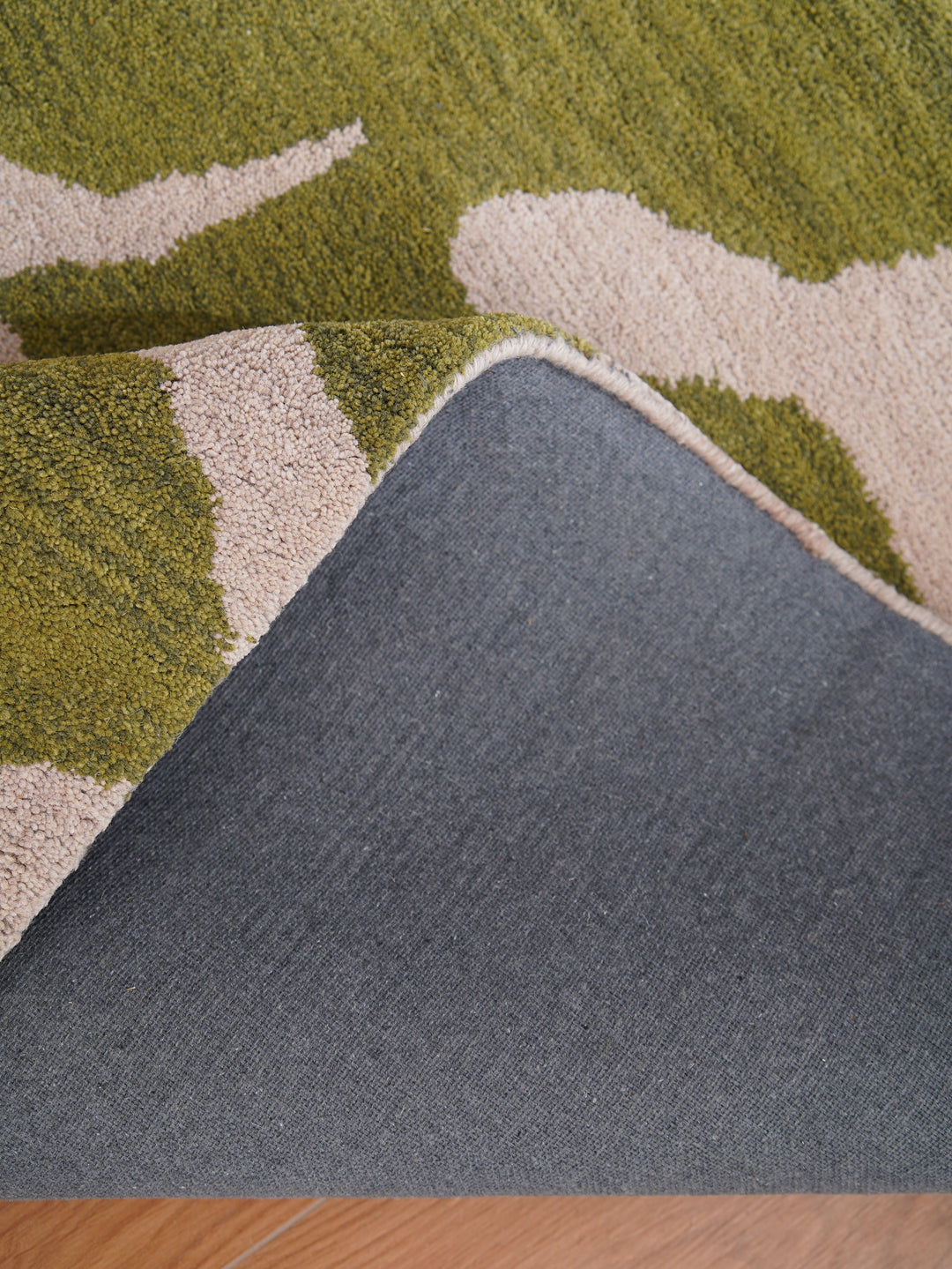 Hand Tufted Beige Green Wool Floral Rug
