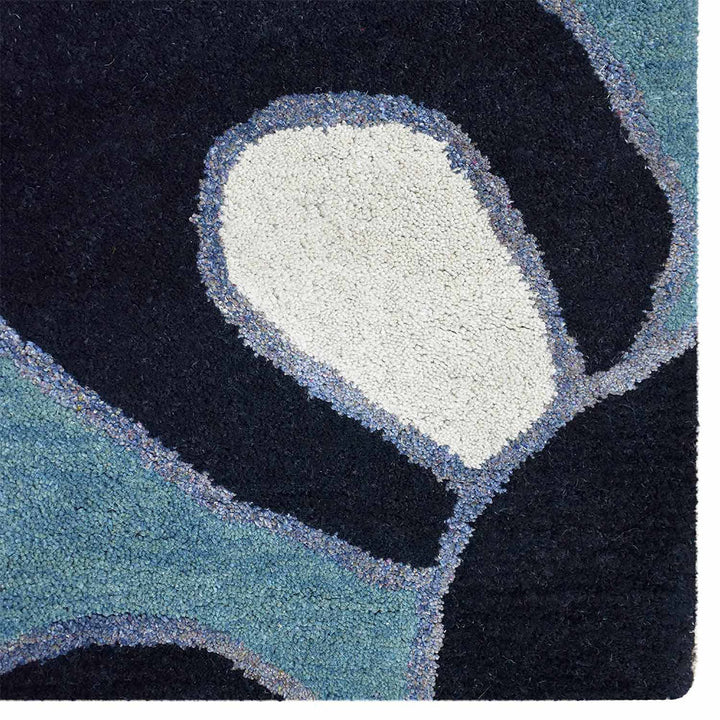 Hand Tufted Wool Area Rug Floral Blue K00718