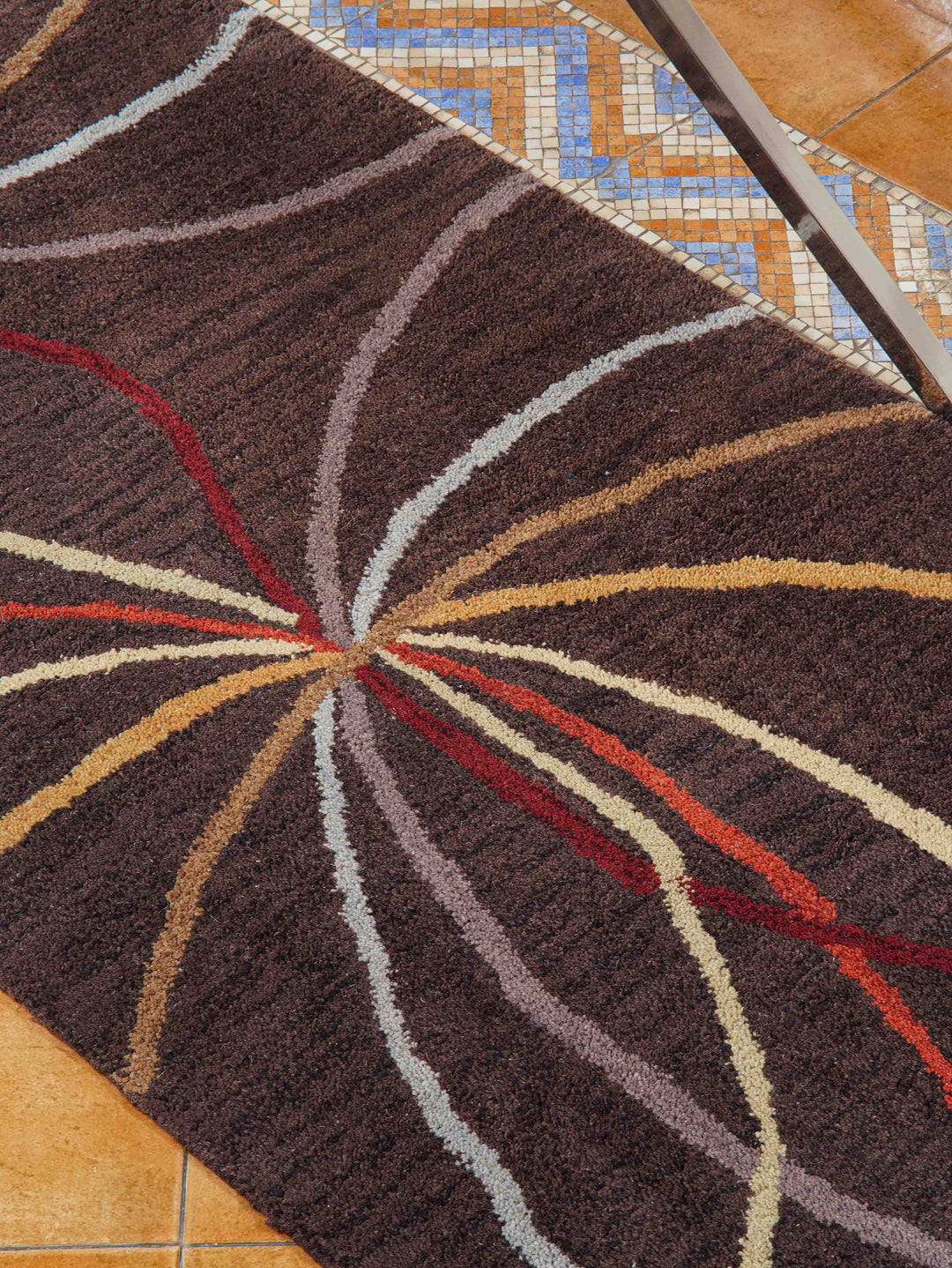 Hand Tufted Wool Area Rug Contemporary Brown K00728