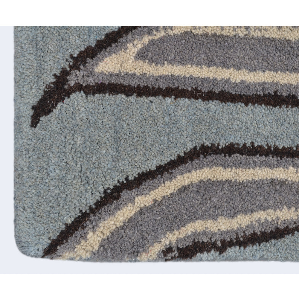 Hand Tufted Wool Area Rug Floral Light Blue K00735