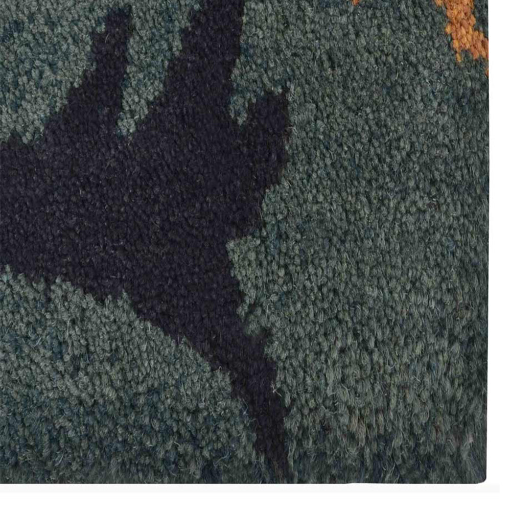 Hand Tufted Wool Area Rug Floral Black Green K00920