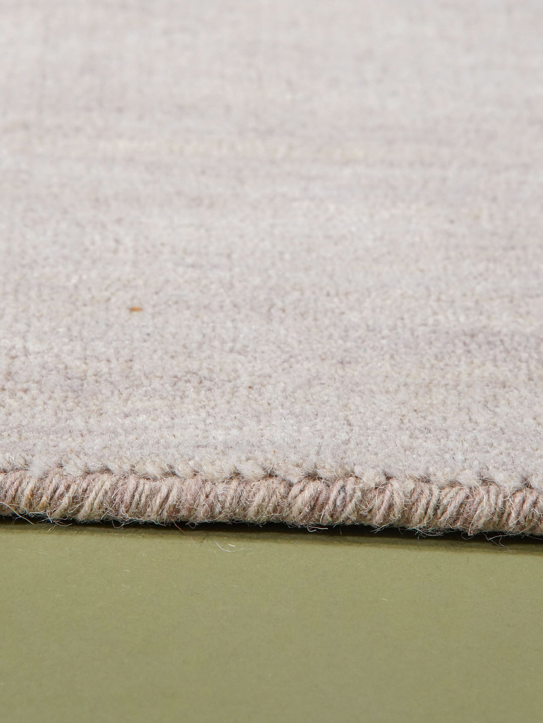 Premium Hand-Knotted Wool Area Rug – Solid Texture