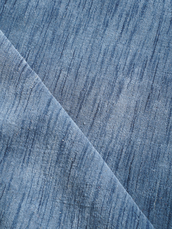 Premium Hand-Knotted Wool Area Rug – Solid Texture