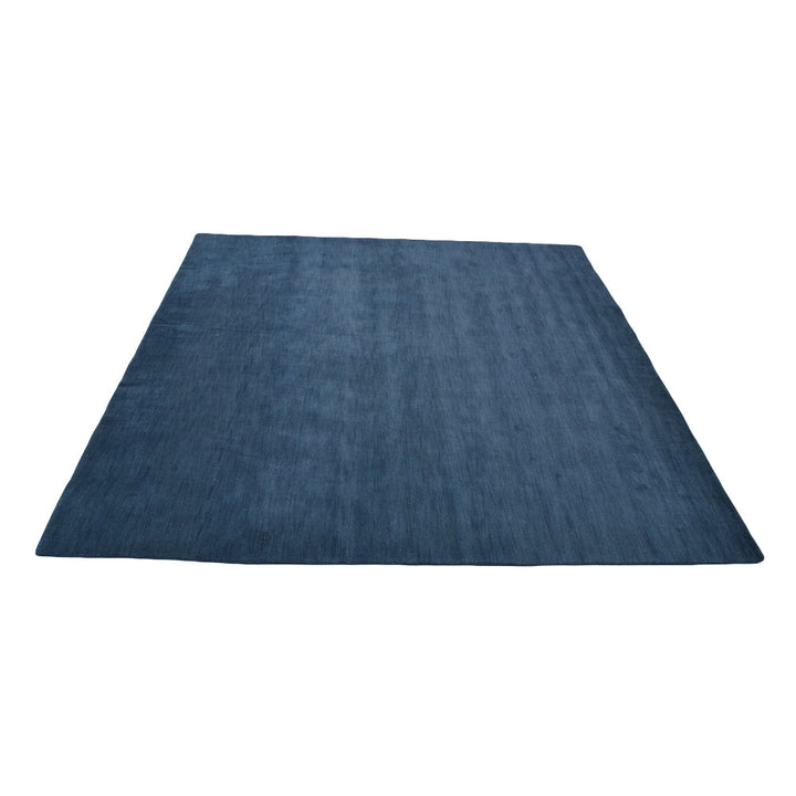 Premium Hand-Knotted Wool Area Rug – Solid Texture