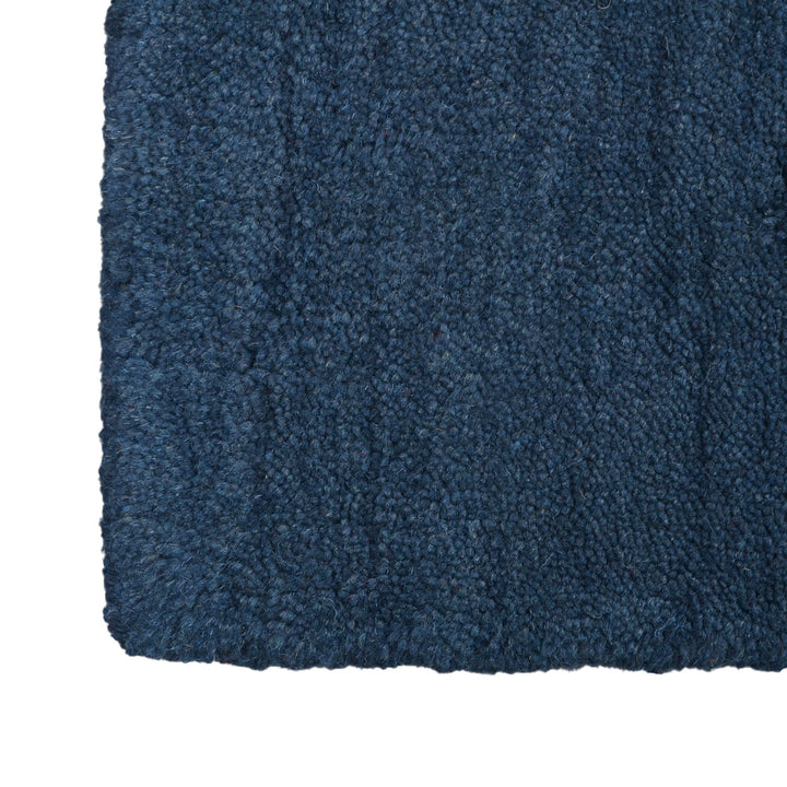 Premium Hand-Knotted Wool Area Rug – Solid Texture