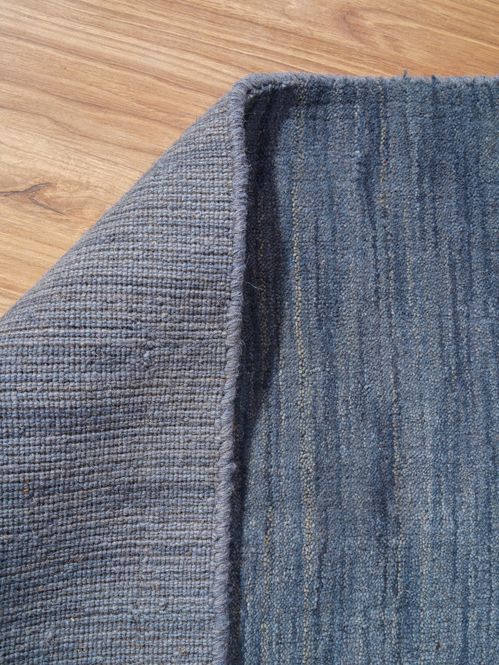 Premium Hand-Knotted Wool Area Rug – Solid Texture