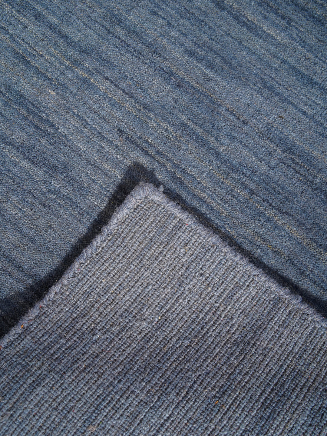 Premium Hand-Knotted Wool Area Rug – Solid Texture