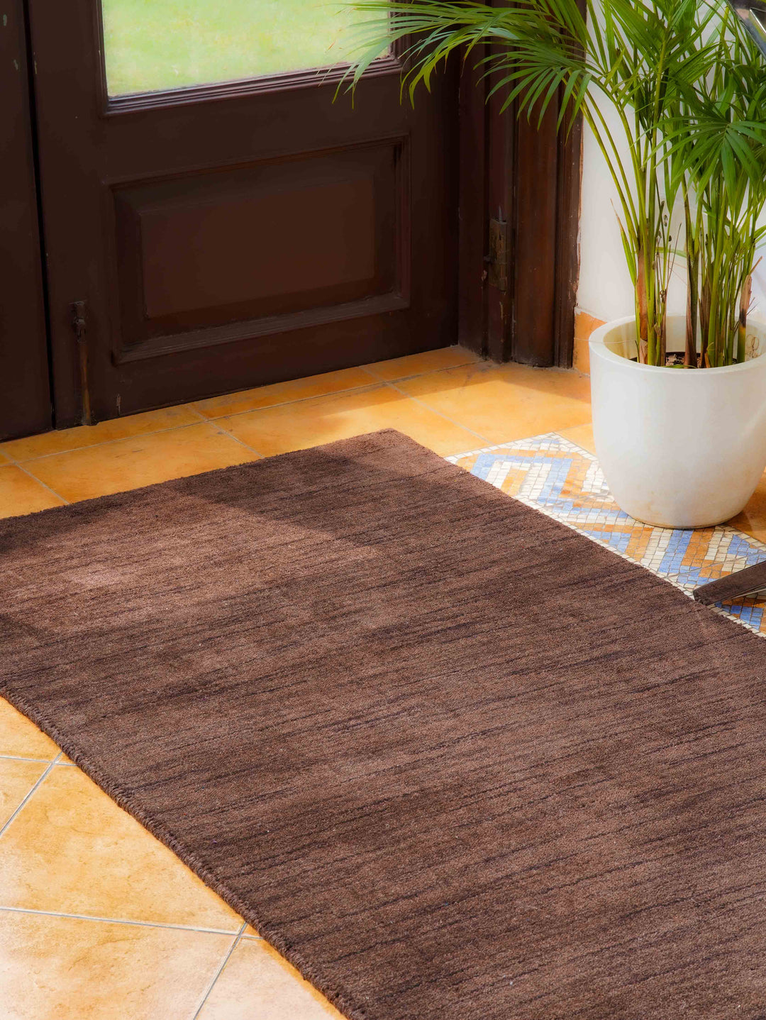 Premium Hand-Knotted Wool Area Rug – Solid Texture