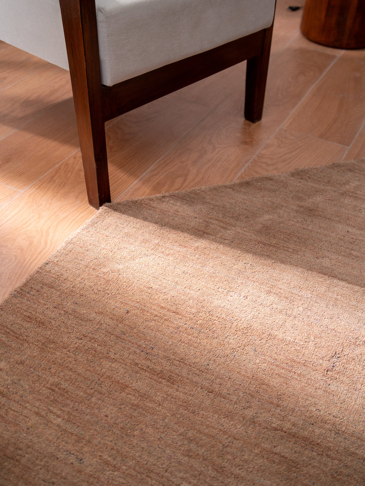 Modern Hand-Knotted Wool Rug – Solid Design