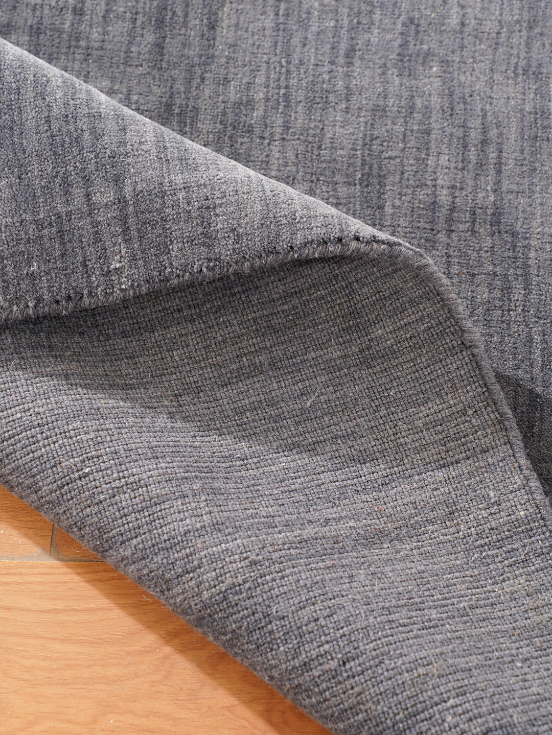 Modern Hand-Knotted Wool Rug – Solid Design