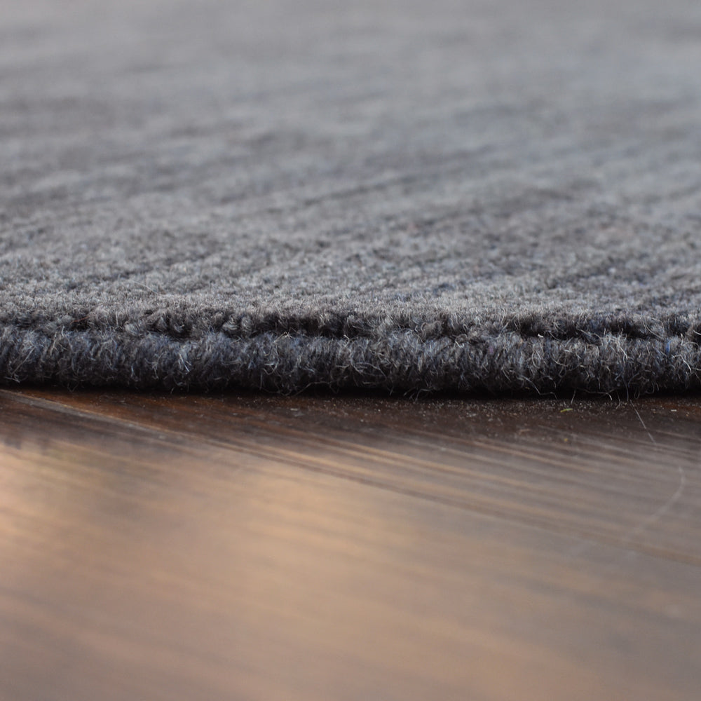 Modern Hand-Knotted Wool Rug – Solid Design