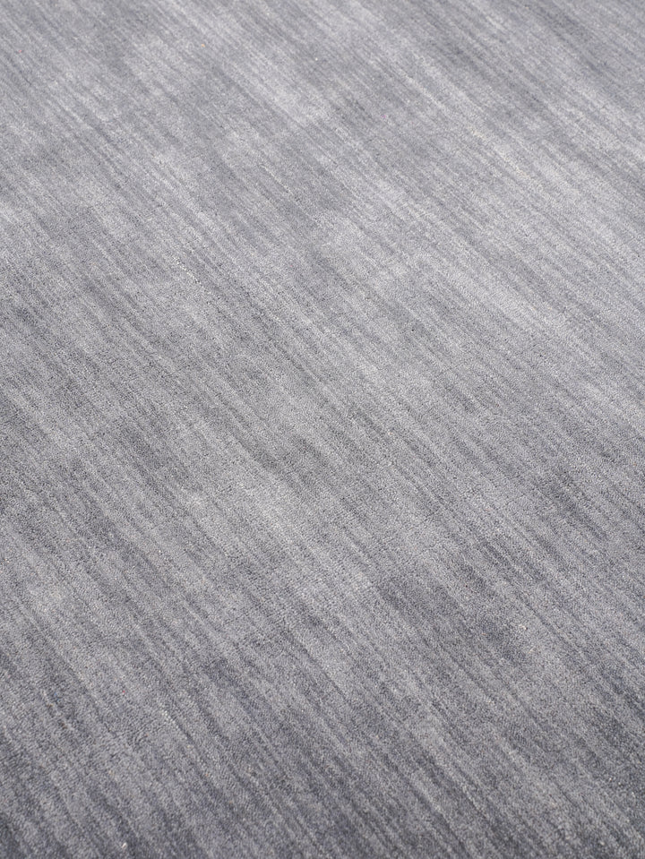 Modern Hand-Knotted Wool Rug – Solid Design