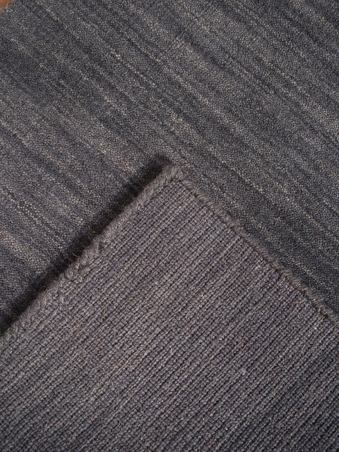 Modern Hand-Knotted Wool Rug – Solid Design