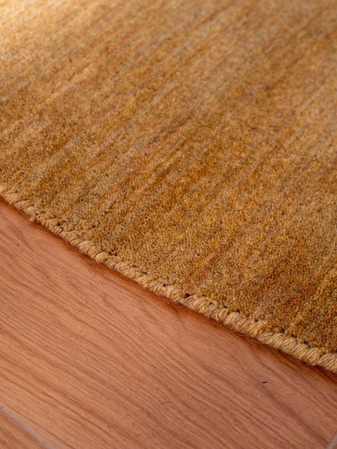 Modern Hand-Knotted Wool Rug – Solid Design