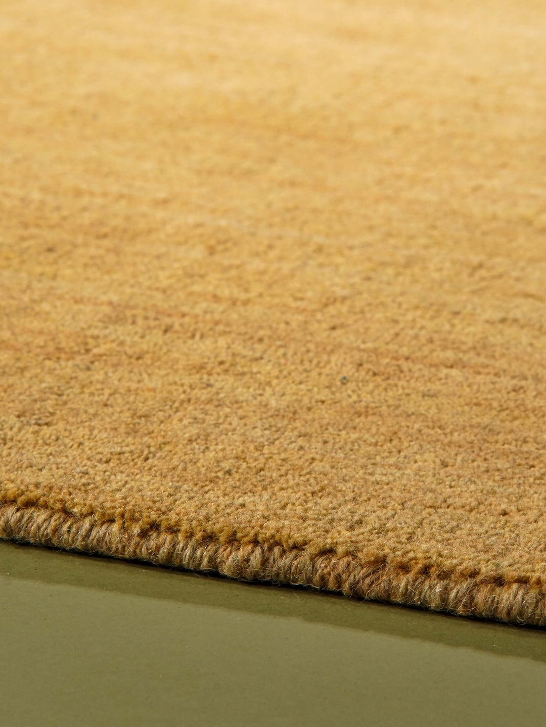 Modern Hand-Knotted Wool Rug – Solid Design