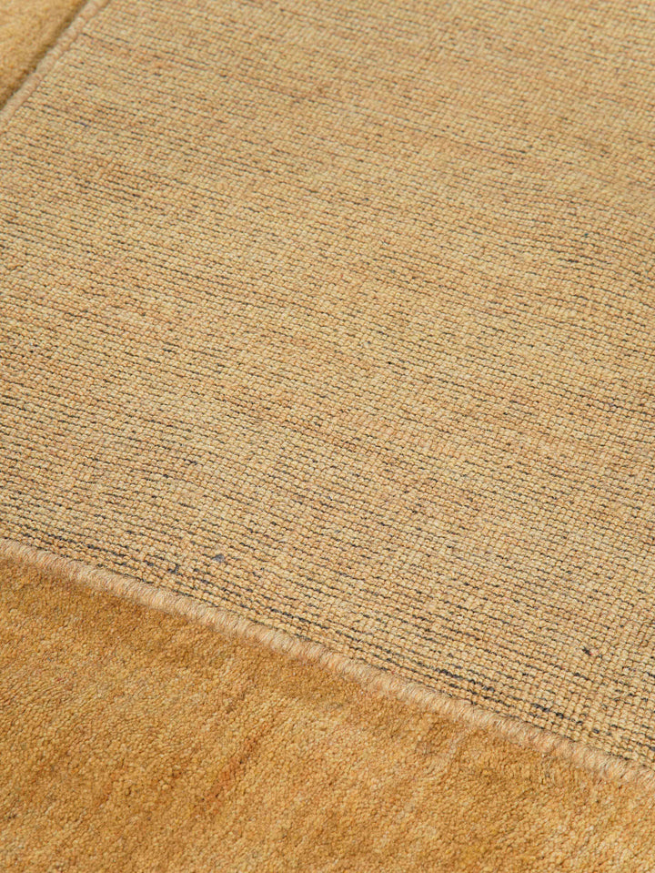 Modern Hand-Knotted Wool Rug – Solid Design